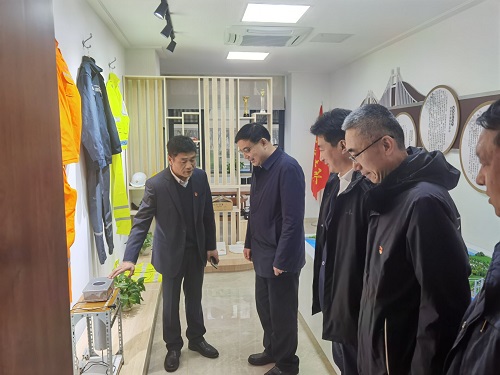 参观茅以升公园.jpg