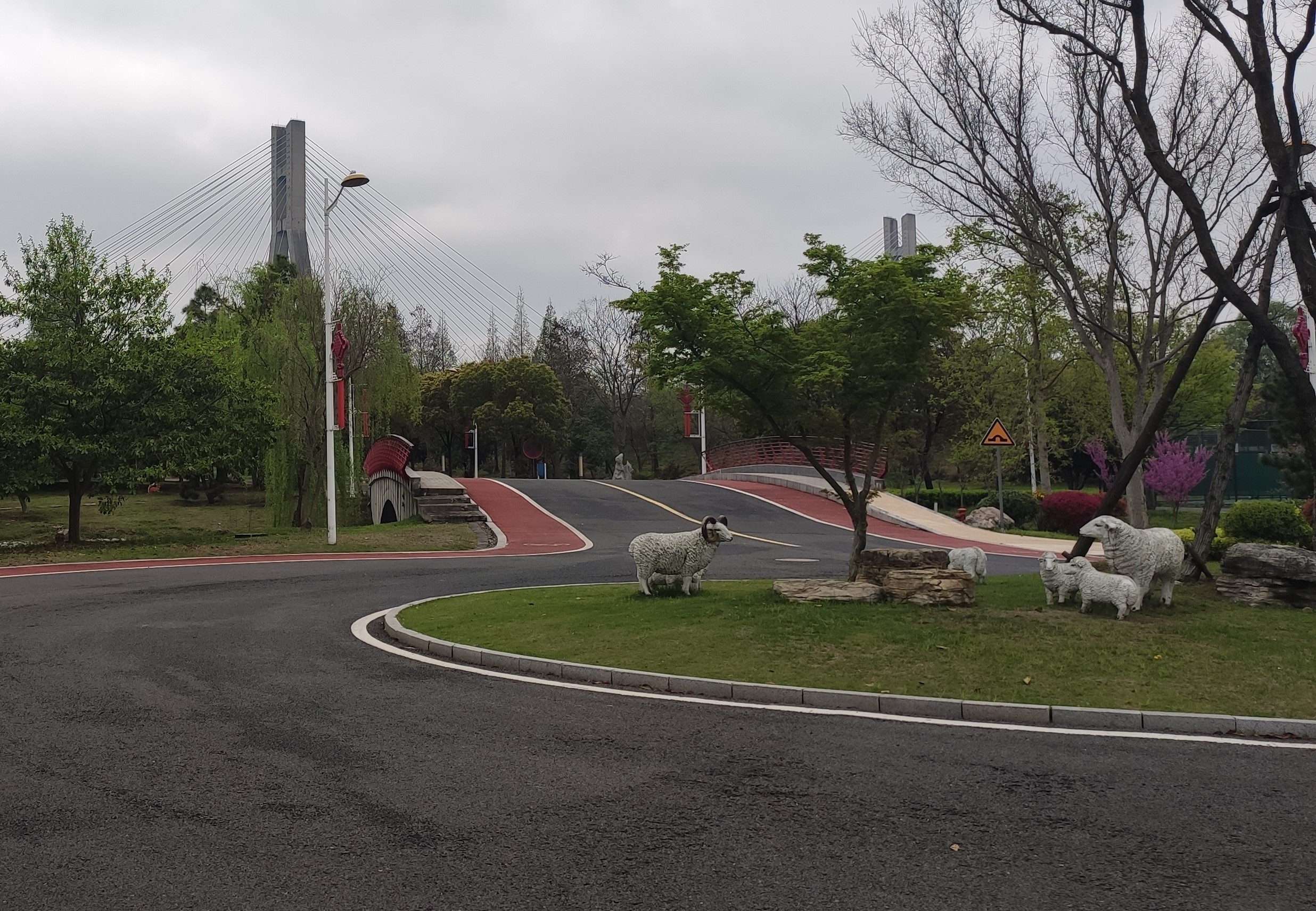 公园景色.jpg