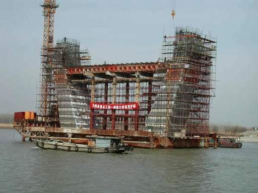 200202北汊斜拉桥13#墩塔身施工 润扬大桥-2002(图3)