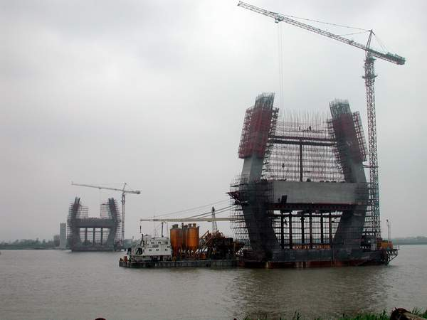 200204北汊斜拉桥南北塔隔江相望 润扬大桥-2002(图7)